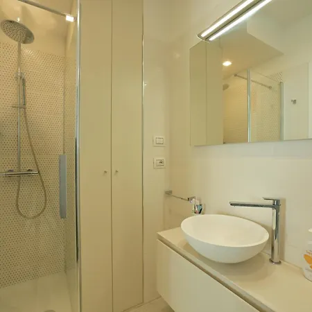 Luxury Apartament Con Garage Vista Mare Per 6 Persone