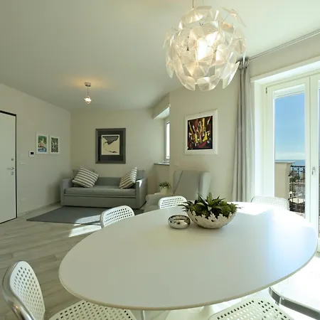 Apartamento Luxury Apartament Con Garage Vista Mare Per 6 Persone Alassio