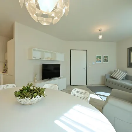 Luxury Apartament Con Garage Vista Mare Per 6 Persone Apartamento *